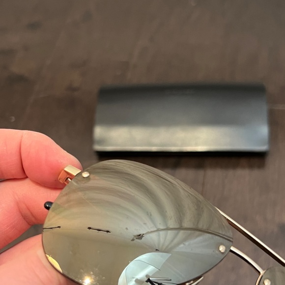 Saint Laurent - Mirror Aviator Frame YSL Logo - Classic 11 M Used - 80% OFF SALE - Picture 5 of 10